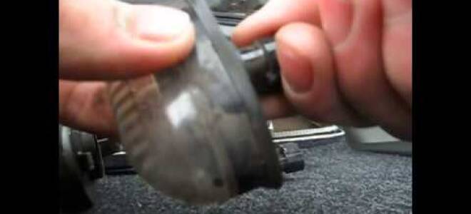 Как поменять лампы подсветки номера на приоре?